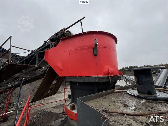 Puinbreker Svedala Arbrå 1336 spindle crusher with parts crusher.
