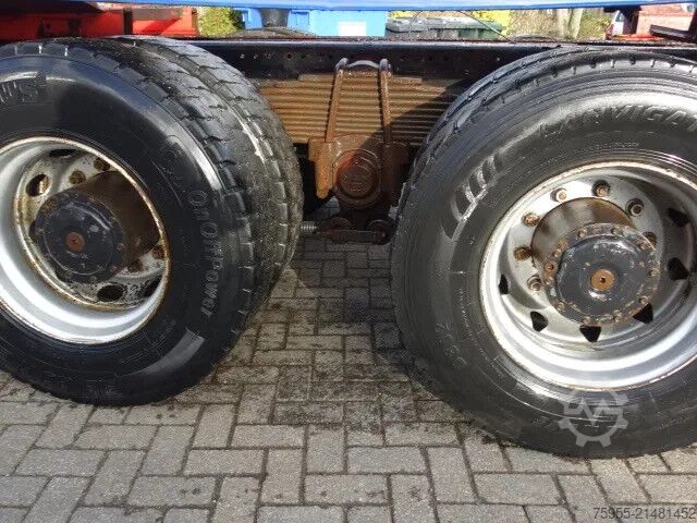 Fahrgestell mit Fahrerhaus MAN 33.464 F2000 F2000 6X4 STEELSPRINGS TREKKER CHA...