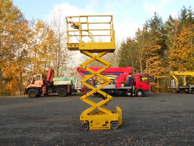 Werkplatform GENIE GS 1330, Leichtscherenarbeitsbühne Genie 5,9 m