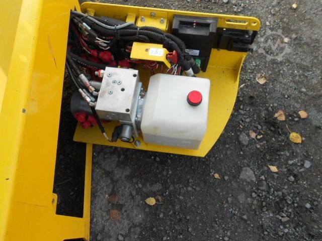 Werkplatform GENIE GS 1330, Leichtscherenarbeitsbühne Genie 5,9 m