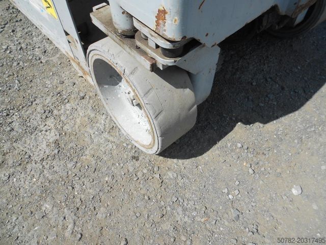 Werkplatform GENIE GS 1932, Scherenarbeitsbühne Genie 8 m