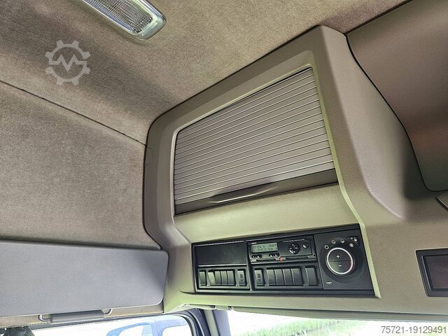 Standard-SZM VOLVO FM 330 GLOBE X-LOW 314TKM