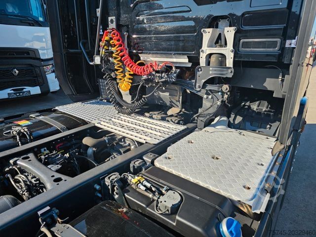 Standard dragbil SCANIA S650 * V8 * TOP * ACC * STANDKLIMA *  VOLLLUFT