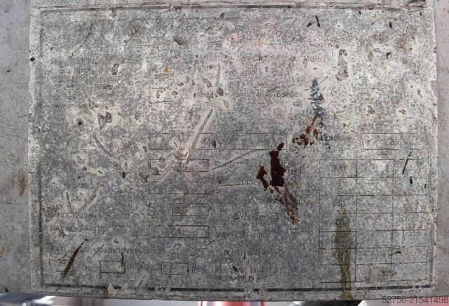 ανυψωτική πλατφόρμα τοποθετημένη σε φορτηγό Multitel MT162EX
