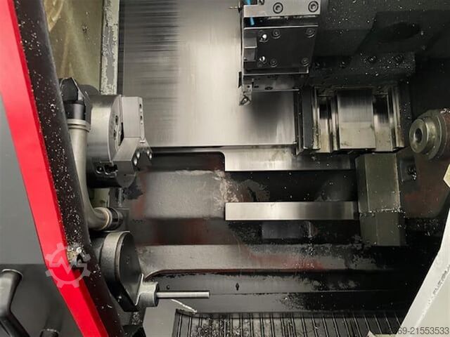 Centro de torneamento e fresagem CNC SMEC (Samsung Machine Tools Company) PL 240 LM