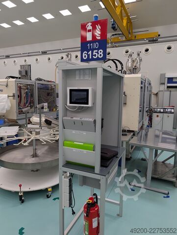 Vstřikovací stroj KraussMaffei KM 300-1400 C2