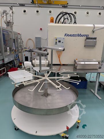 Vstřikovací stroj KraussMaffei KM 300-1400 C2