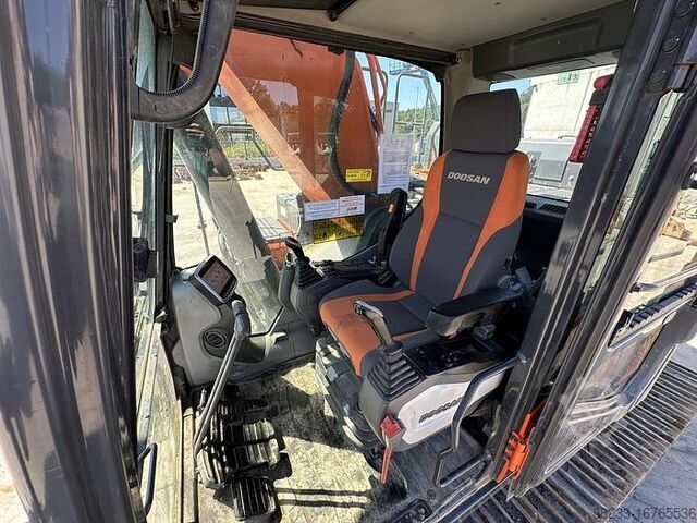ερπυστριοφόρος εκσκαφέας Doosan DX340LC-5