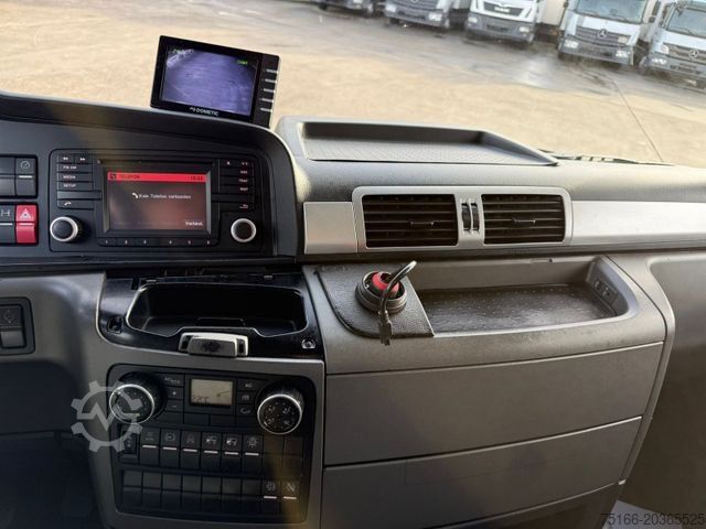 Chladírenský vůz MAN TGL 12.250 BL Kühlkoffer 6 m LBW 1,5T*THERMOKING