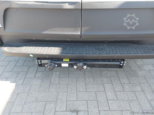 Yüksek tavanlı panelvan IVECO Daily 35S14V / H1 Flachdach / AHK / Kamera