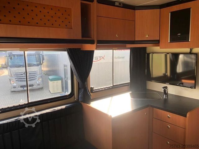 Viehtransporter LKW MERCEDES-BENZ Actros 2635 6 Pferde Roelofsen,