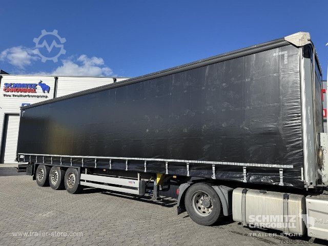 Nyitott ponyvás félpótkocsi Schmitz Cargobull Curtainsider Standard