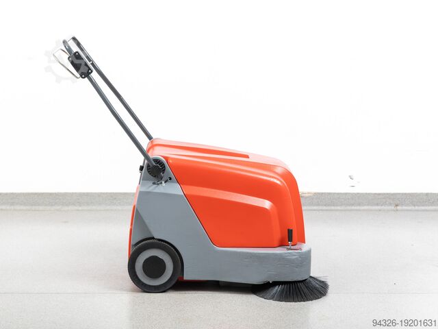 Hako Hamster B500 veegmachine NIEUWE ACCU Hako Hamster B 500 - NEW BATTERIES