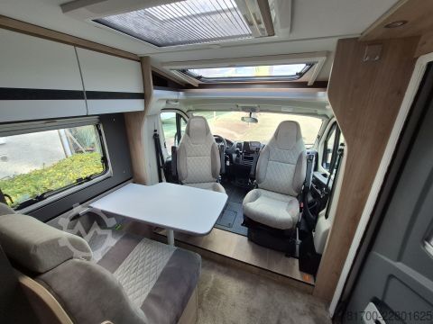 Poluintegrisani kamper Dethleffs Globebus Camp T 4 AUTOMATIK