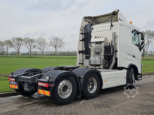 Standard-SZM VOLVO FH 500 6X2 STEERED PTO+HYDR