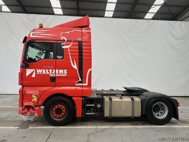 Standaard-SZM MAN TGX 18.500 XLX ELEGANCE EDITION/4 PIECES - STUKS