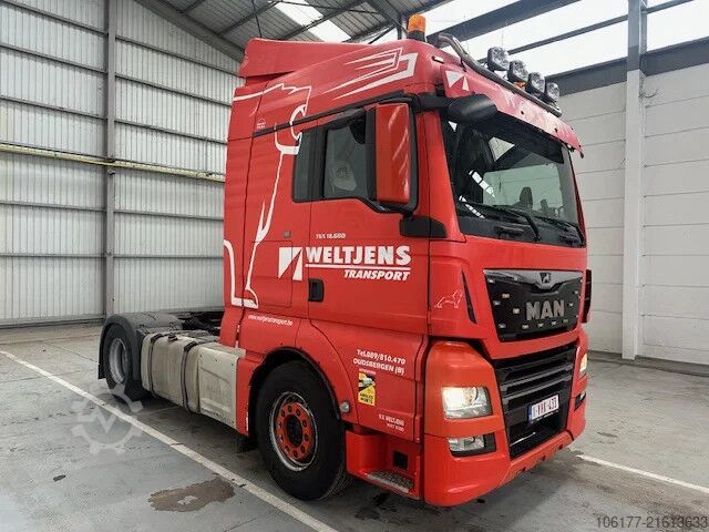 Standaard-SZM MAN TGX 18.500 XLX ELEGANCE EDITION/4 PIECES - STUKS