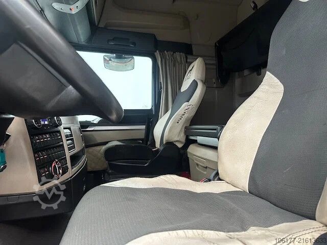 Standaard-SZM MAN TGX 18.500 XLX ELEGANCE EDITION/4 PIECES - STUKS