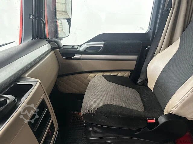 Standaard-SZM MAN TGX 18.500 XLX ELEGANCE EDITION/4 PIECES - STUKS