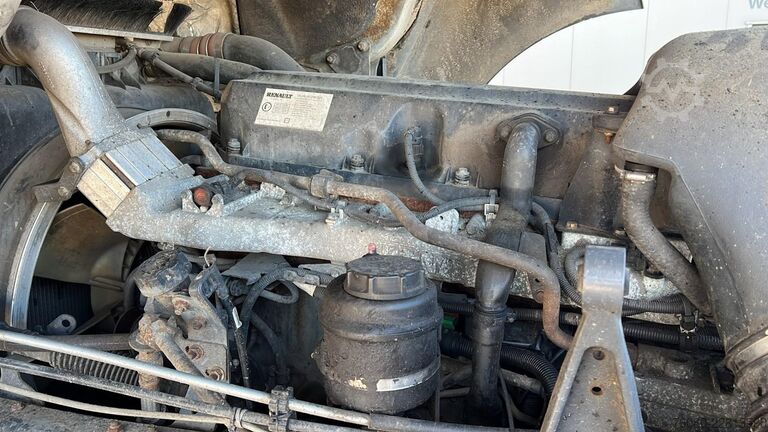 Fahrgestell mit Fahrerhaus Renault Kerax 450 DXI (BOITE MANUELLE / LAMES / BIG AXL...