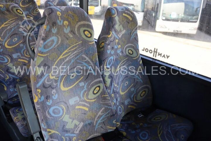 Intercitybus Van Hool T916 CL