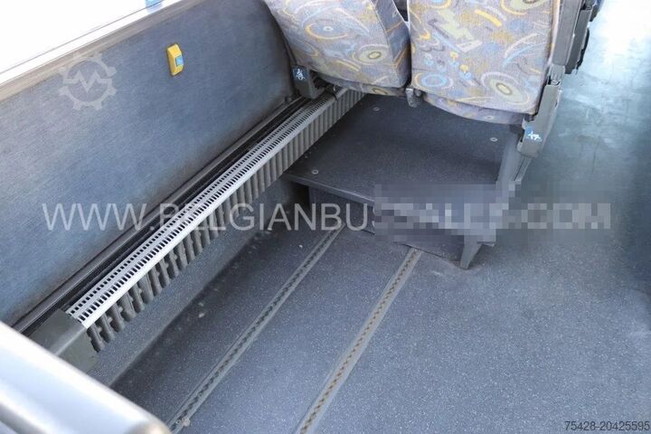 Intercitybus Van Hool T916 CL