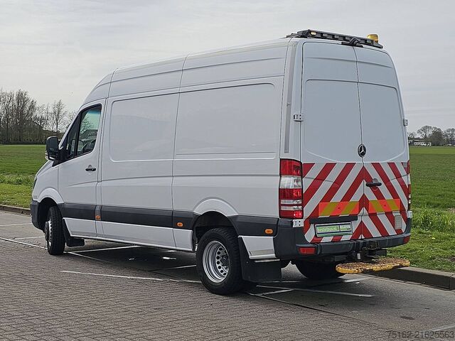 Yüksek tavanlı istasyon vagonu MERCEDES-BENZ SPRINTER 519 L2H2 V6 Airco 3.0Ltr