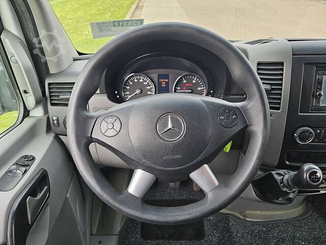 Yüksek tavanlı istasyon vagonu MERCEDES-BENZ SPRINTER 519 L2H2 V6 Airco 3.0Ltr
