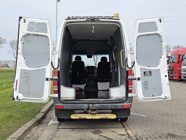 Yüksek tavanlı istasyon vagonu MERCEDES-BENZ SPRINTER 519 L2H2 V6 Airco 3.0Ltr