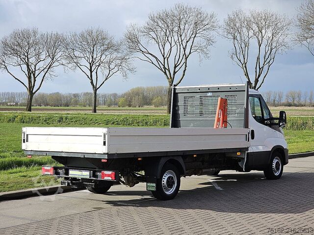 Open laadbak met kraan IVECO DAILY 35S14 L3 Open-Laadbak XL!
