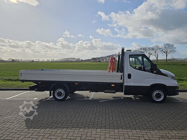 Open laadbak met kraan IVECO DAILY 35S14 L3 Open-Laadbak XL!