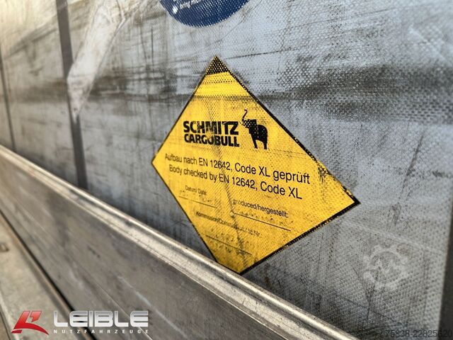 Semirimorchio con telone SCHMITZ CARGOBULL SCS Tautliner mit LBW / Ladebordwand Bär 2t