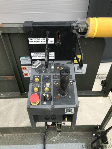 Elevador de tesoura JLG M3369 (4331)