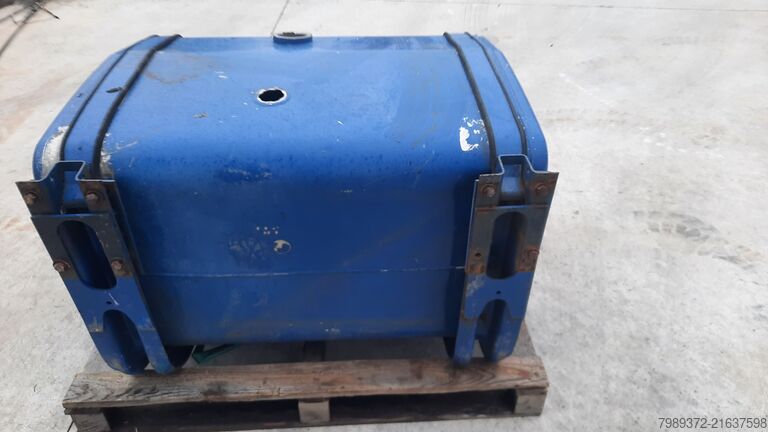 Fuel tank Mack Truck V3*1549