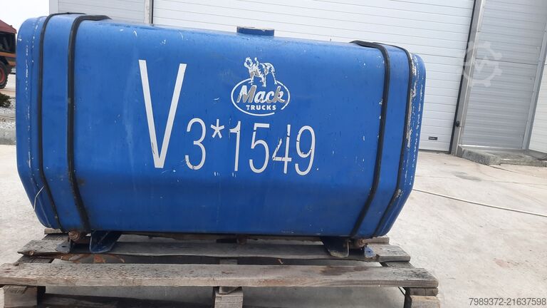 Fuel tank Mack Truck V3*1549