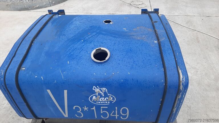 Fuel tank Mack Truck V3*1549