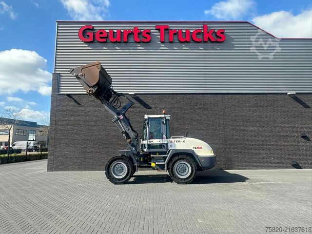 Loader Terex TL 160 +HOOGKIEPBAK+HYDRAULISCHE+VEEGBORSTEL