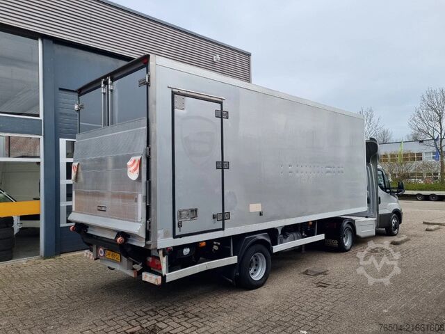 Refrigerated/freezer transport (closed box) Iveco Daily 40C17 B/E 10T Kuhlkoffer Supra 750 +30C/-...