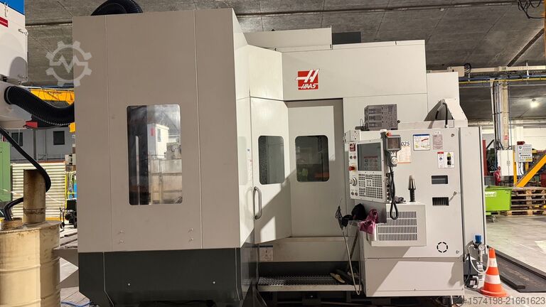 Vertical machining center HASS EC 16000