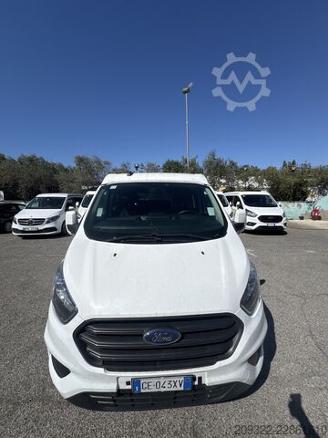 Campingvogn Ford Panama 2022 | Cambio manuale | Tetto a soffietto