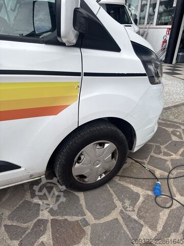Campingvogn Ford Panama 2022 | Cambio manuale | Tetto a soffietto