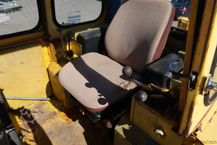 Μπουλντόζα Hanomag K 12 DE / MF 600 C