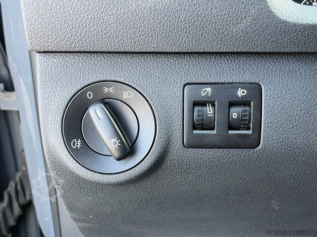 Microbuz VW CADDY 2.0 TDI TEMPOMAT AHK NAVI EURO 6