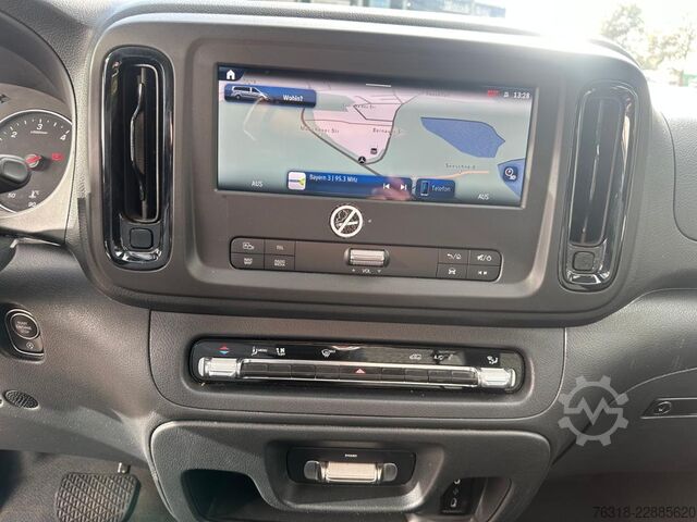 Skåpbil Mercedes-Benz Vito 116 CDI Kasten  Lang 9Gtr MBUX SHZ RfKam 3S