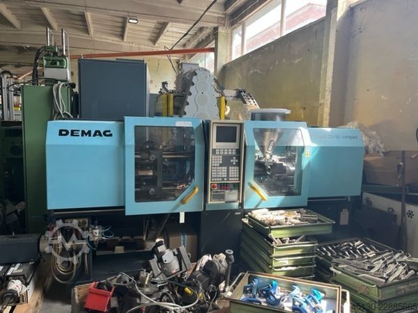 Machine de moulage par injection Demag Ergotech Compact 250-80