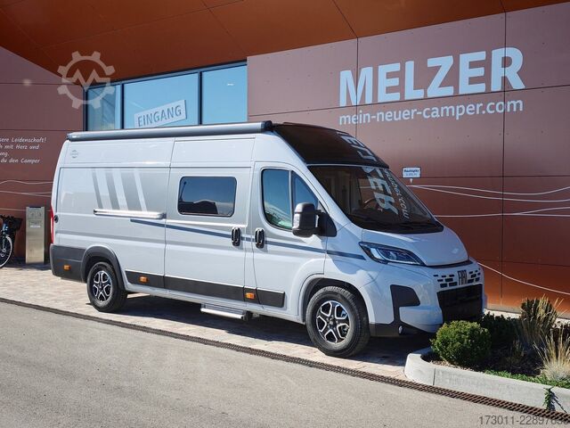 Kamper CARADO CV640 Pro+ Automat  140PS Markise ACC