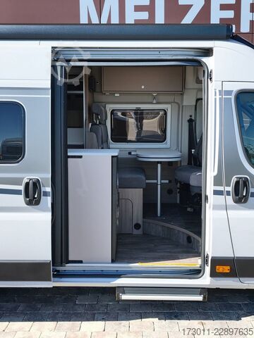 Kamper CARADO CV640 Pro+ Automat  140PS Markise ACC