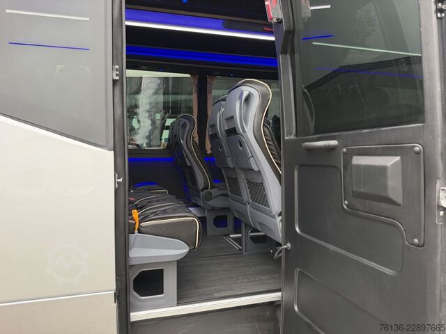 Minibus MERCEDES-BENZ Sprinter 519 CDI 31 Sitzplätze VIP Kofferraum