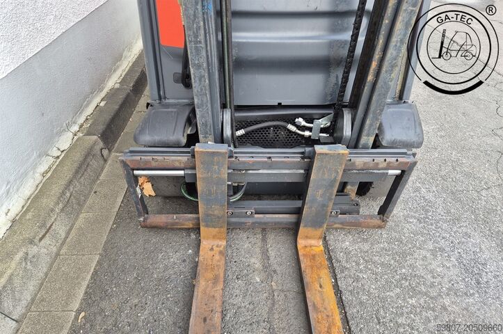 Dizel forkliftler Linde H16D-01