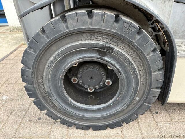 VS-22837 LPG Gabelstapler Jungheinrich TFG 430 JUNGHEINRICH TFG 430 GE180-440DZ